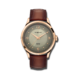 Inspiriert von den historischen klassischen Minerva Armbanduhren der 1940er- und 1950er-Jahre kombiniert die Heritage Produktlinie die Eleganz der Uhrmacherei vergangener Tage mit den kühnen Designcodes und der Technologie von heute. Die Montblanc Heritage Automatic verfügt über ein 42-mm-Rosegoldgehäuse, das von applizierten rhodinierten arabischen Ziffern, Punkten als Indizes und Zeigern geziert wird, die mit Super-LumiNova* beschichtet sind. Angetrieben wird die Montblanc Heritage Automatic vom Montblanc MB 24.27 Automatikwerk. Ein Armband mit Aligatorleder vollendet die Uhr.