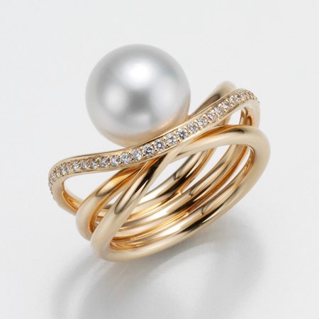 Gellner Perlenring Südsee und Diamanten 509837-0 jetzt online kaufen. Perlenschmuck von Gellner bei Juwelier Winkler in Tirol. Kostenlose Lieferung